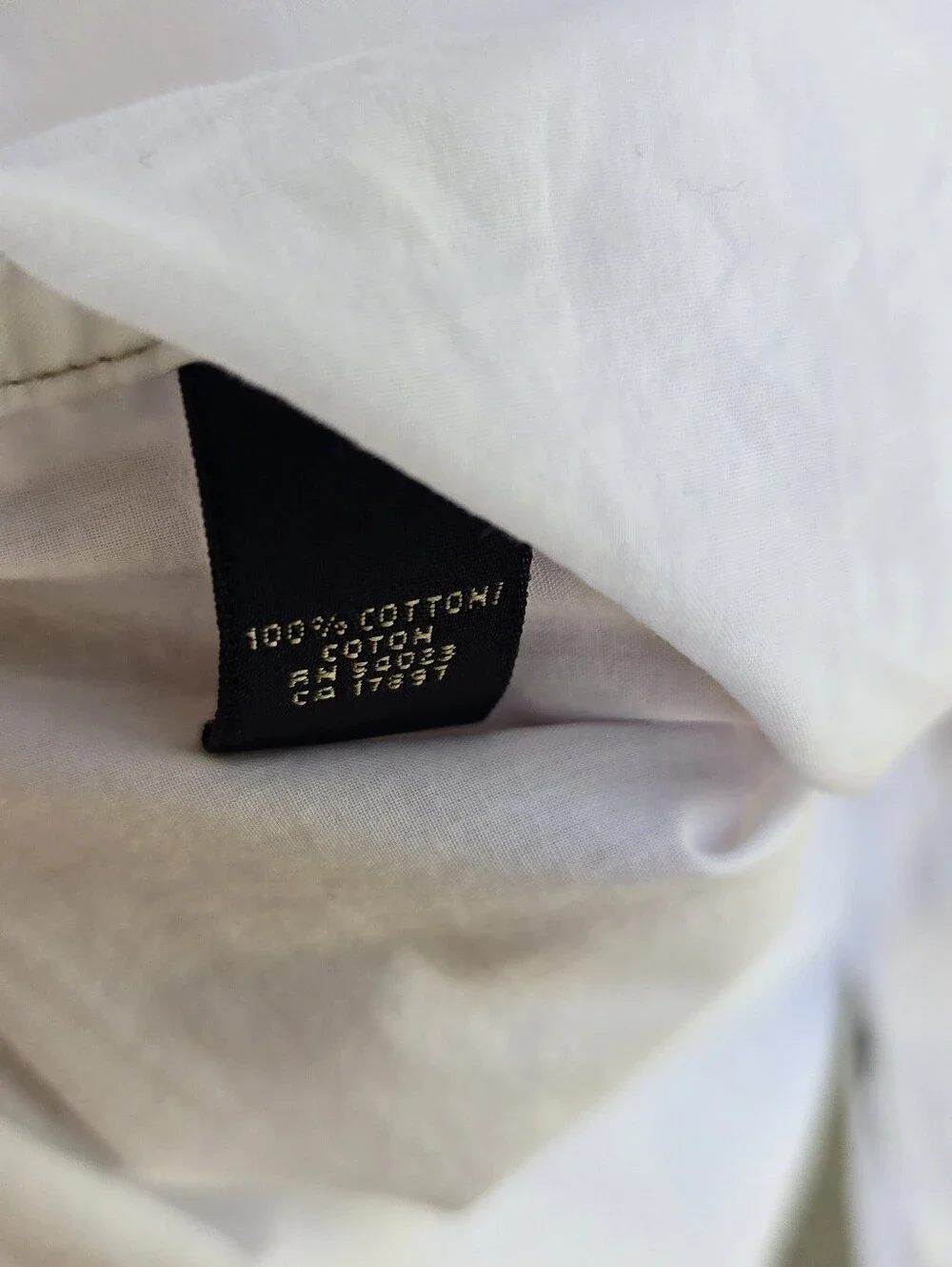 Banana Republic timeless white